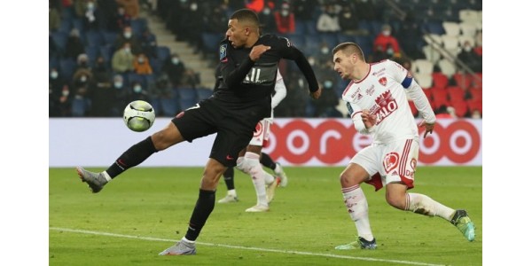 Le Paris Saint-Germain n'a pas lâché Mbappé